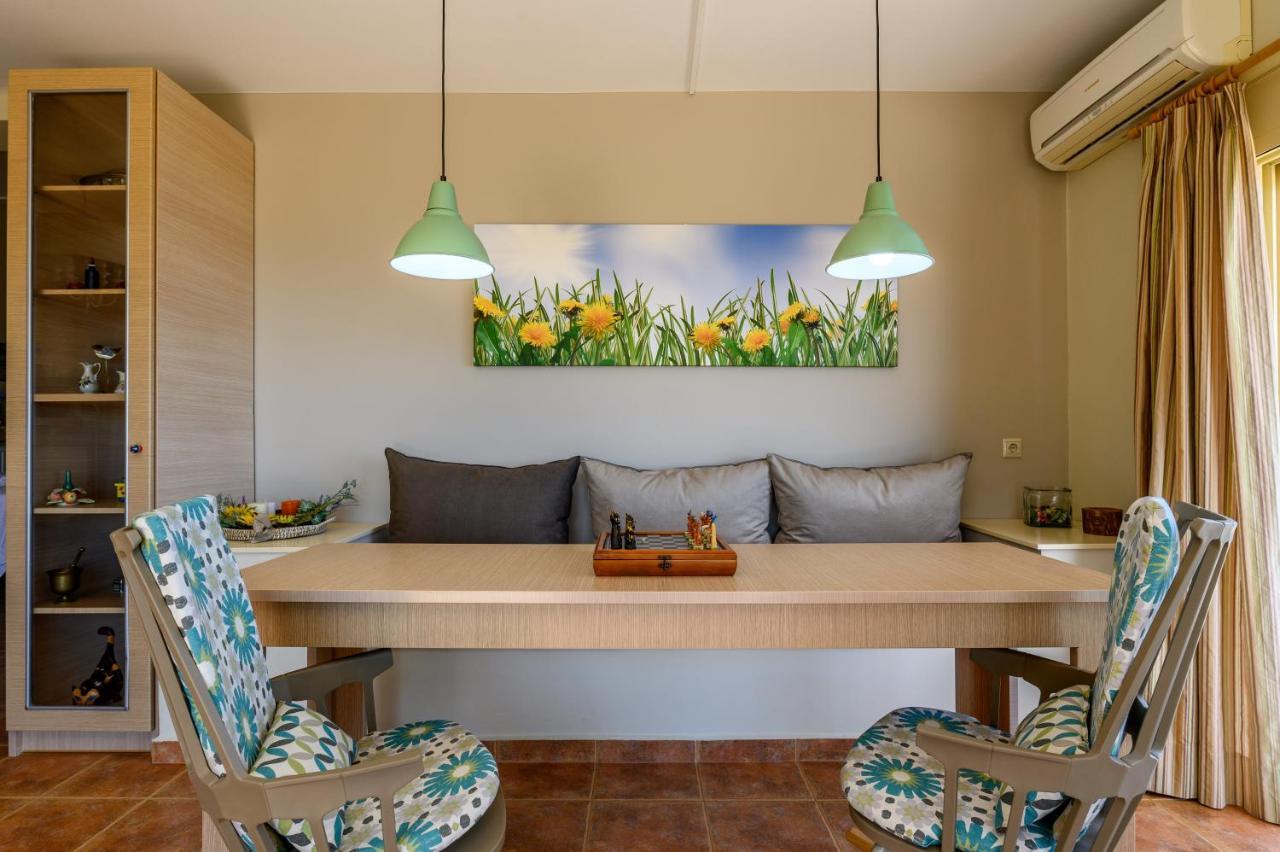 Votana & Apartament Koutsounari